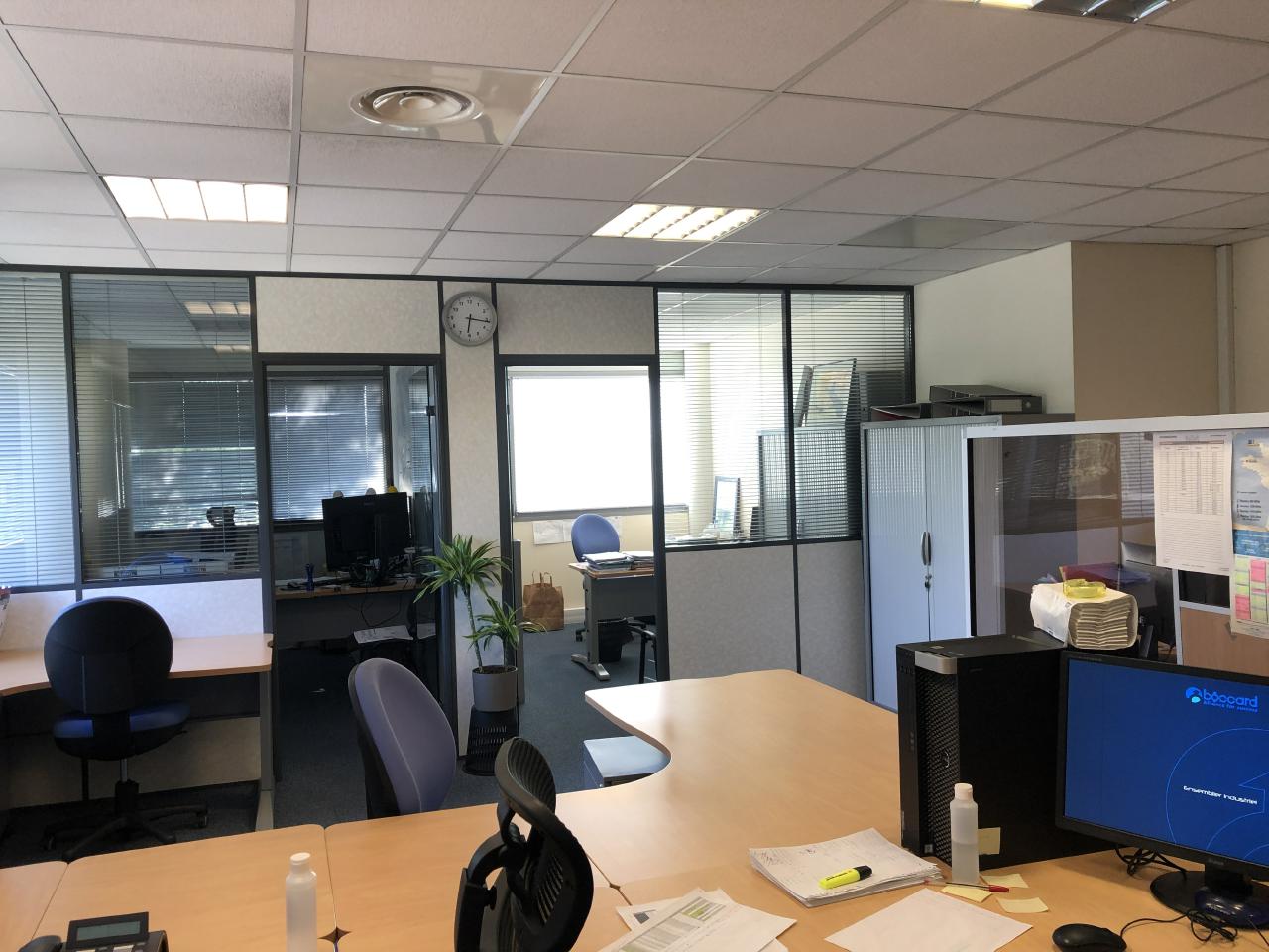 Bureau Aix-en-Provence 214m² Location bureau Aix-en-Provence Bouches-du-Rhône OLBUR2117207 7